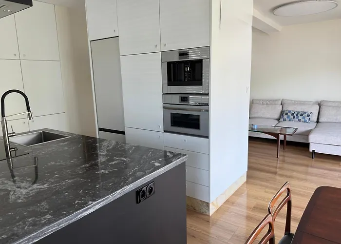 Baltic Pearl Hevenia